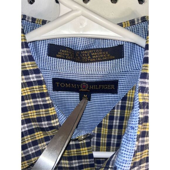 Tommy Hilfiger button down shirt - Picture 5 of 5